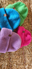Load image into Gallery viewer, Colour Pop Beanie