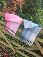Load image into Gallery viewer, Fluffy Check Scarf
