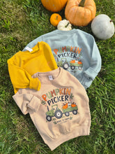 Load image into Gallery viewer, Pumpkin Picker Sweatshirt
