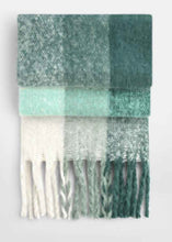 Load image into Gallery viewer, Fluffy Check Scarf
